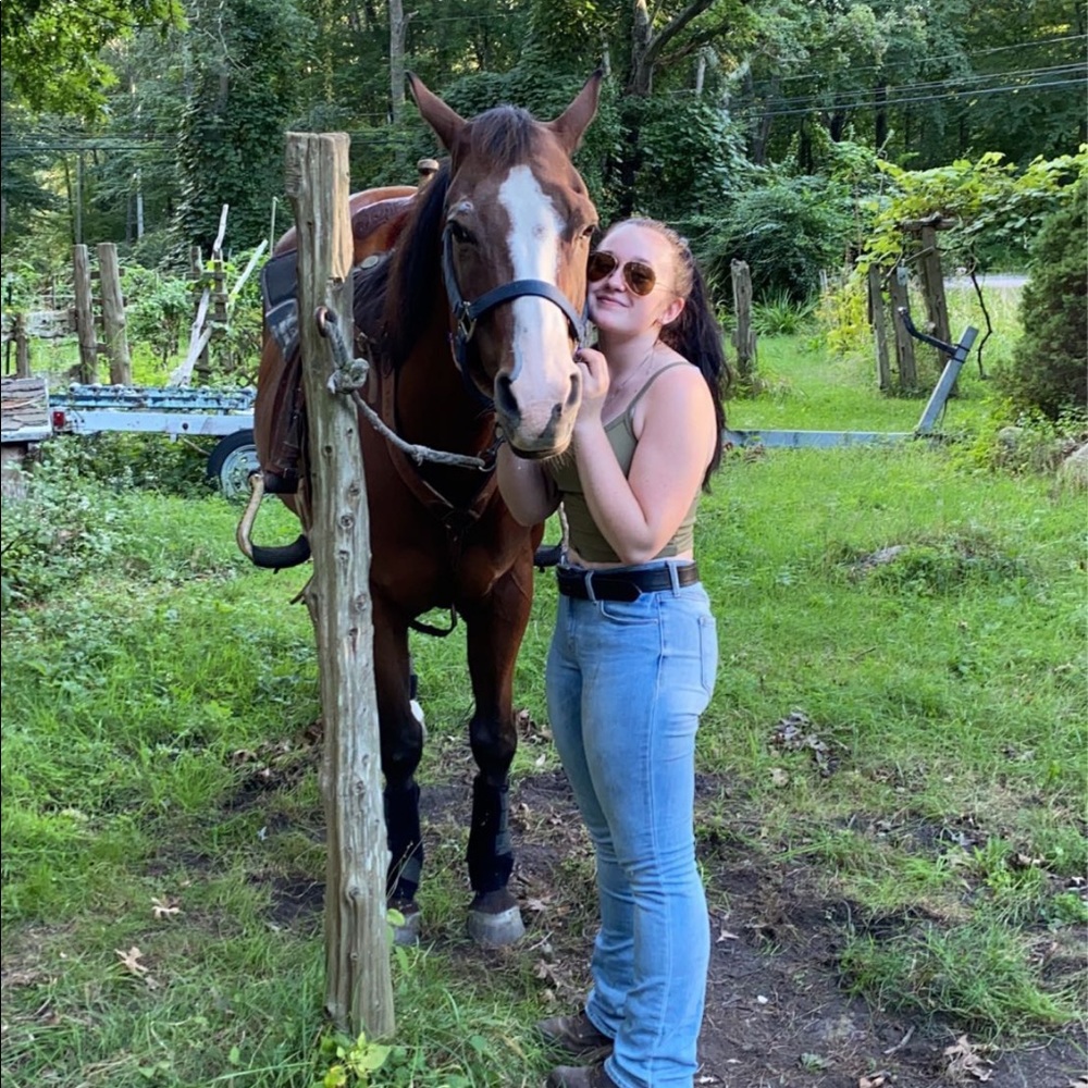 Meet your Posher, Rachel